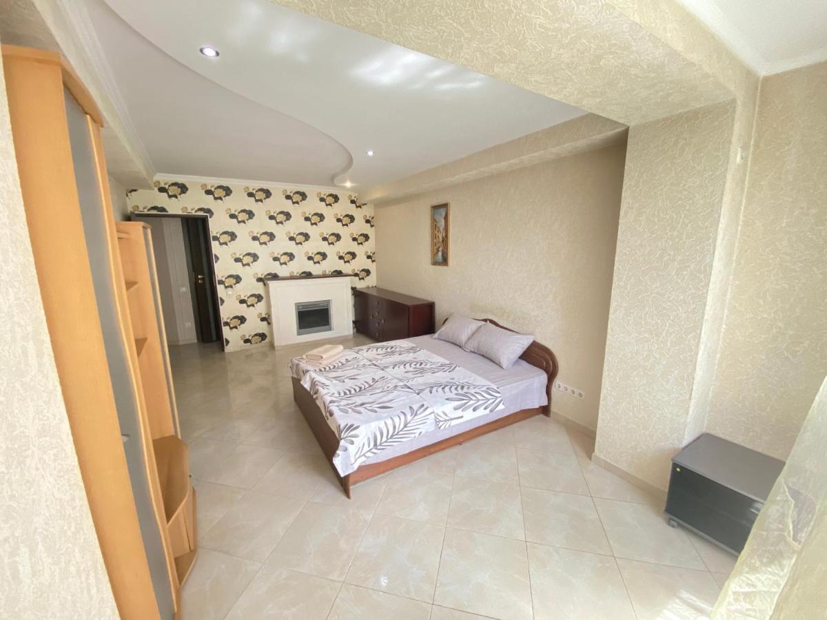 Ultra Central Double Room Appartment In Кишинів Екстер'єр фото